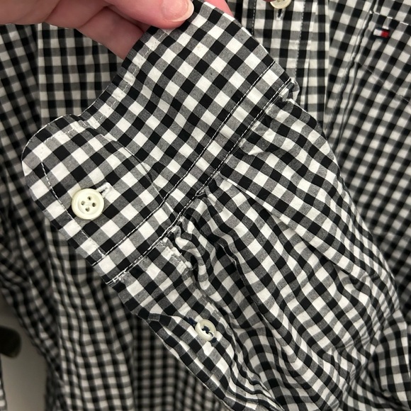 Tommy Hilfiger Black and White Checkered Button-Down Shirt, Sz XL - Picture 6 of 7